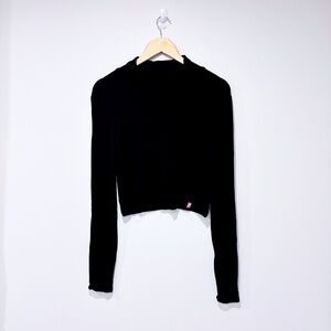 🌼NWOT🌼 LAIT DE POULE Black crop top